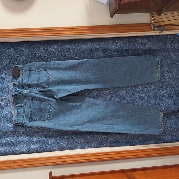 Classic Blue Men's Jeans - Picture 9 of 13